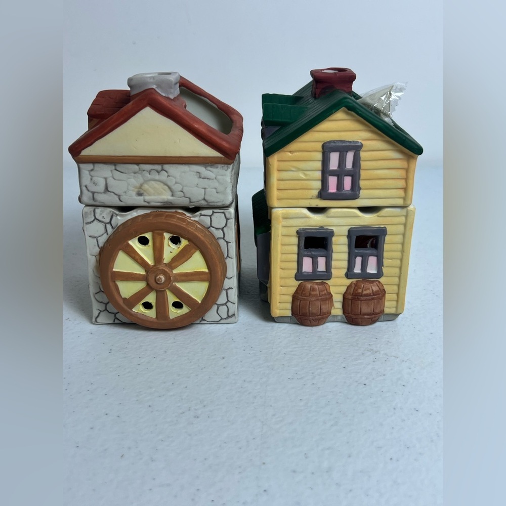 Colonial Simmer Scenter Porcelain Bisque Collectible Lot of 2 Store & Mill VTG - Picture 12 of 12